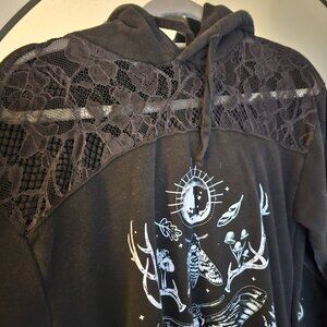 Forest Witch Lace-Insert Black Graphic Hoodie — Large